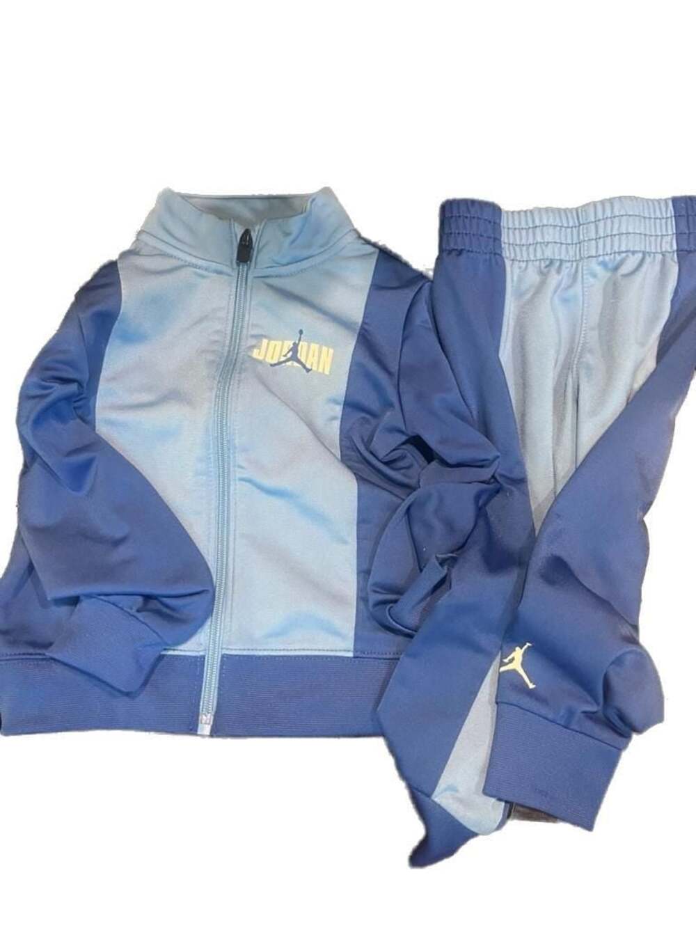 Jordan Boys' Arched Tricot Full-Zip Tracksuit Jacket and Pants Set size 2T